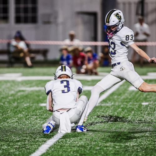 Trace Macias - Photo 2