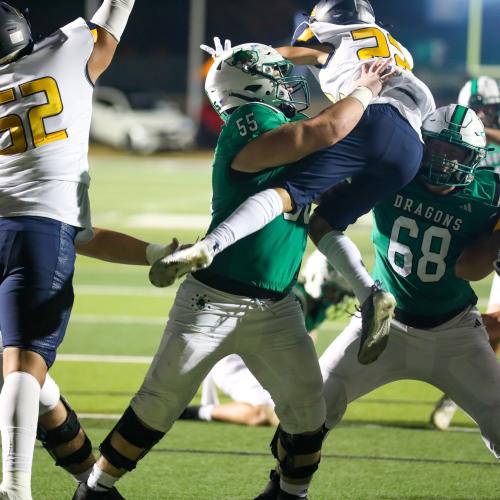 Jonathan McLaughlin - Photo 2