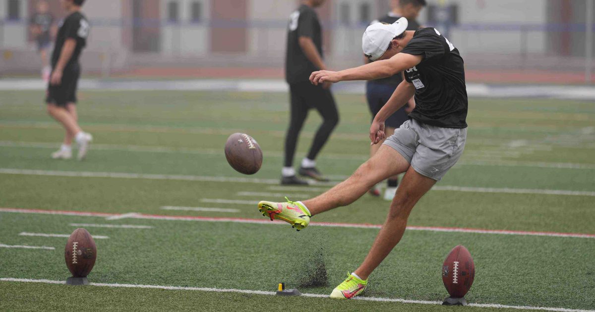 Kohl's Professional Camps Indiana Football Kicking Camp
